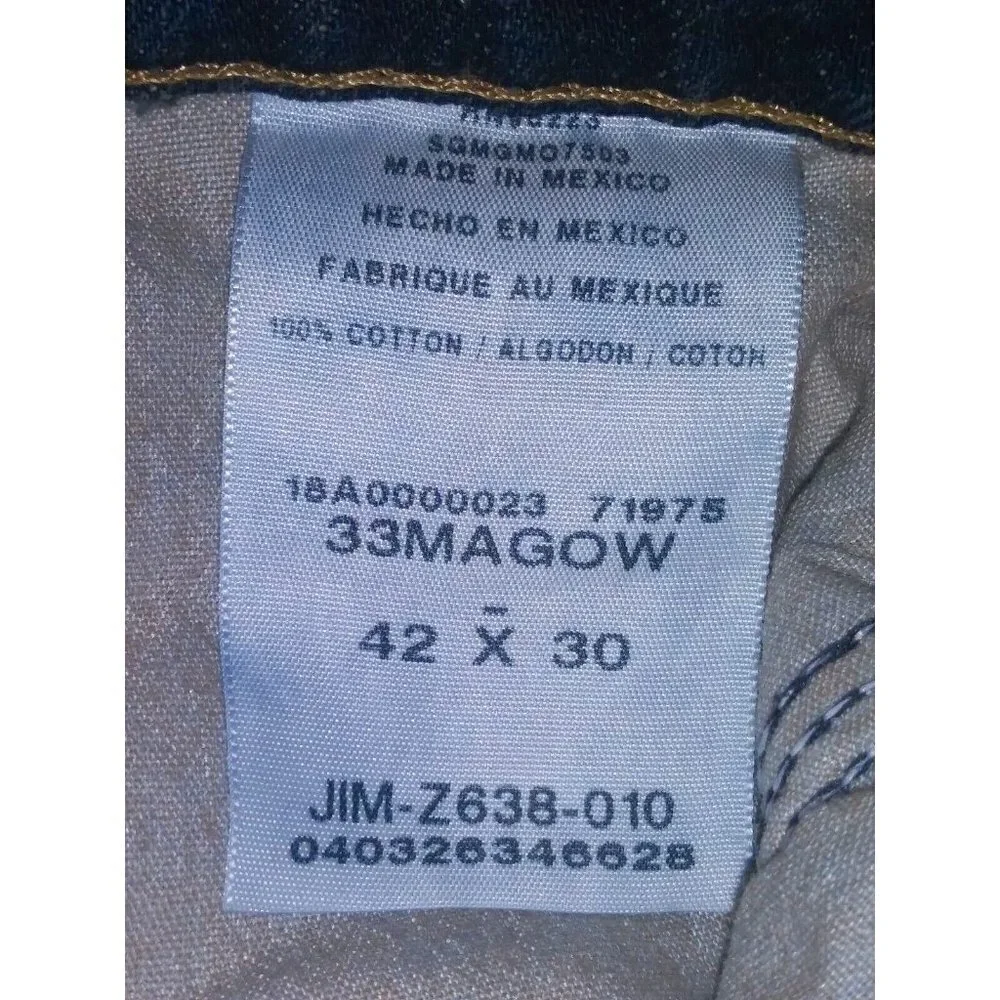 Magellan Outdoors Men's Jeans 42x26 Cotton straight blue thick denim dark wash